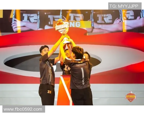 RNG在精英赛积分榜上以60分稳居第一展现强劲实力实时新闻